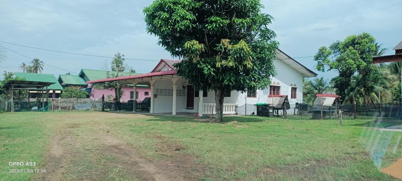 Rayyan Homestay Cherang Ruku Exterior foto