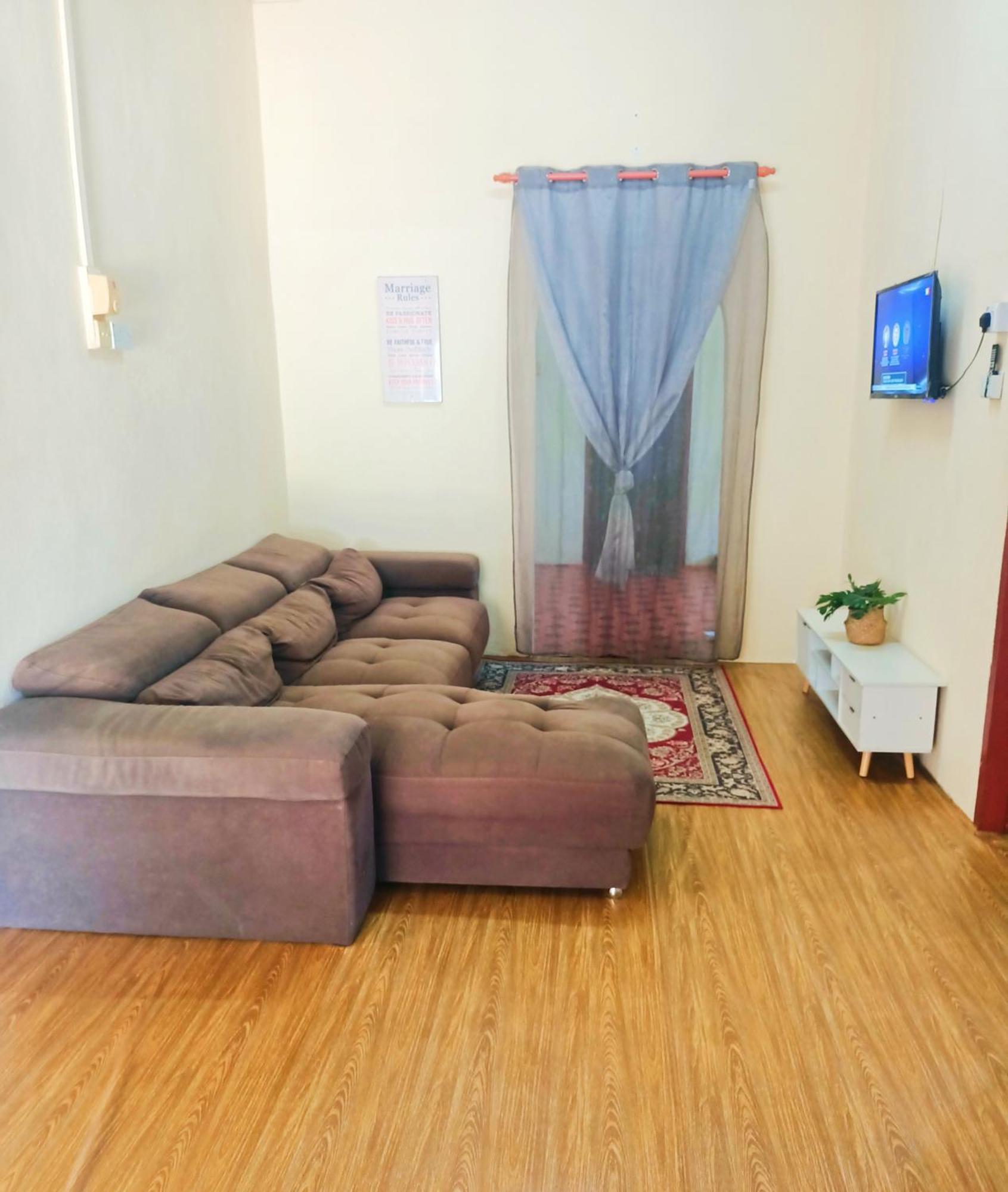 Rayyan Homestay Cherang Ruku Exterior foto